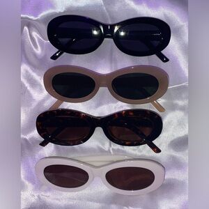 NWT Retro Sunnies